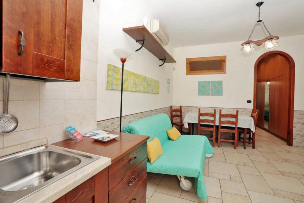 City Cottage Бари Экстерьер фото